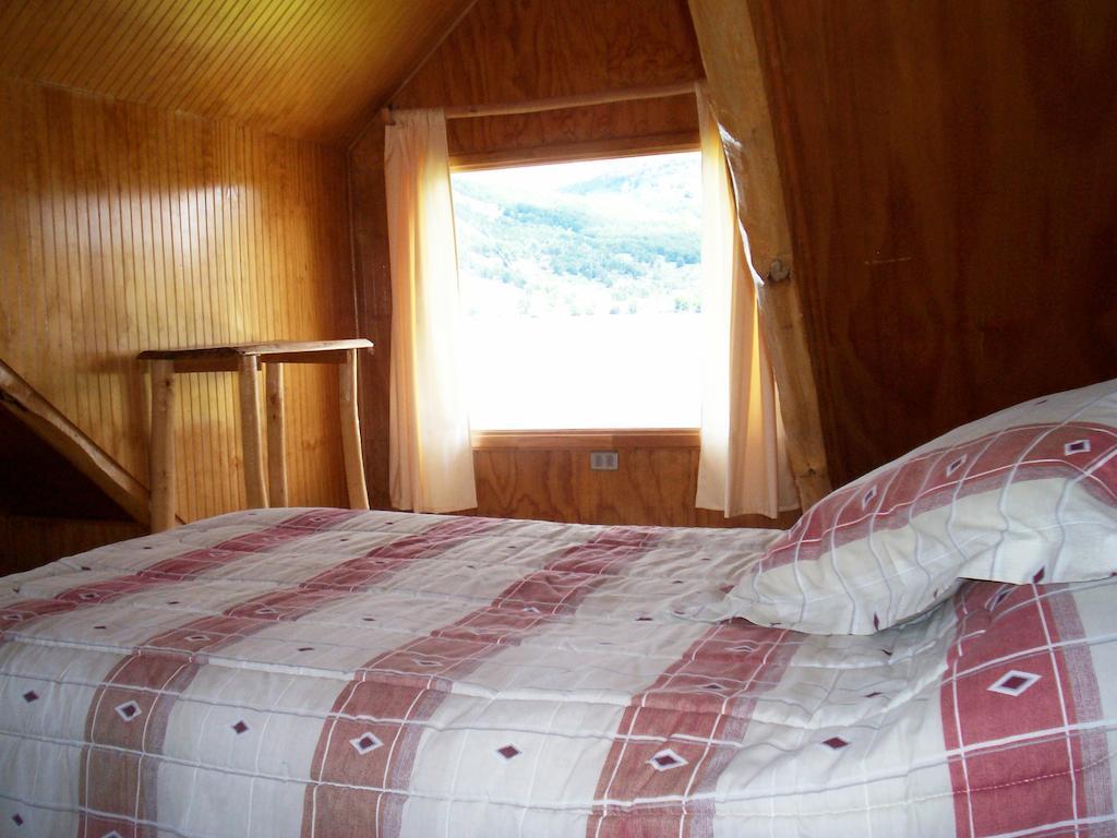 Lodge De Montana Lago Monreal El Blanco Rum bild